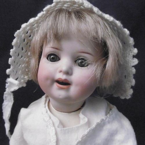 Petit bébé caractère moule - petit,