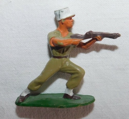 Starlux ancien petit soldat - ancien,