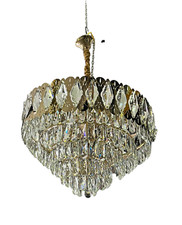 Un lustre à Pampilles en