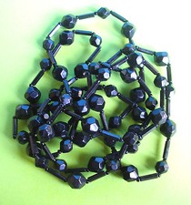 J96 / SAUTOIR PLASTIQUE NOIR