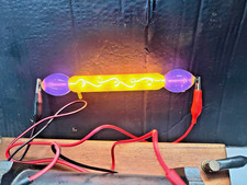 Instrument scientifique - Tube