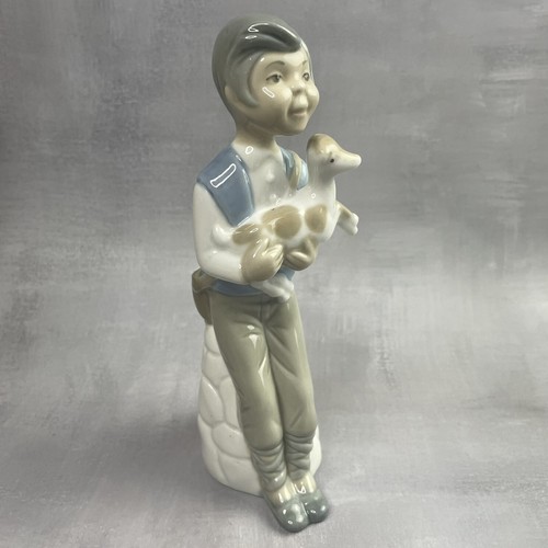 Figurine porcelaine - en,