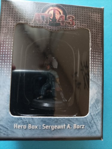 Hero box sergeant a - at,