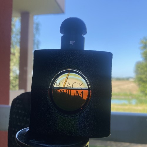 Black opium yves - black,