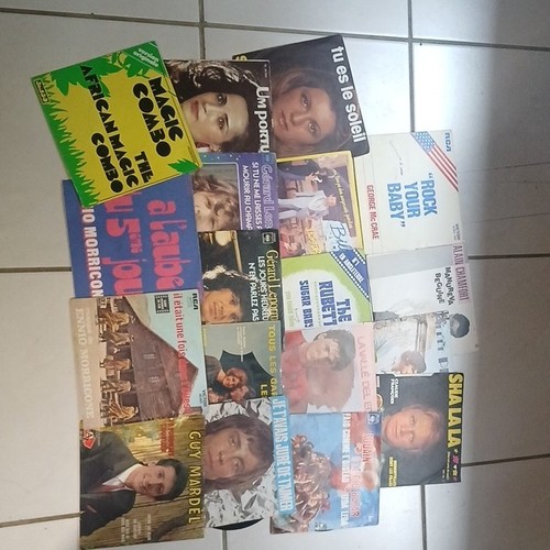 Lot disques vinyles 45t - lot,