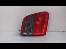 Feu arrière interieur gauche