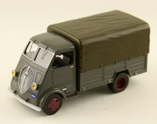 Miniature camion peugeot - camion, 1/3