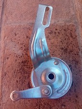 Crochet frein à tambour vélo