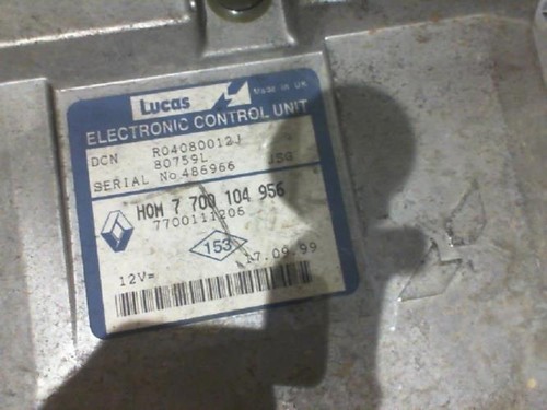 Calculateur moteur renault - moteur,