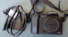 Samsung NX10 Digital Camera