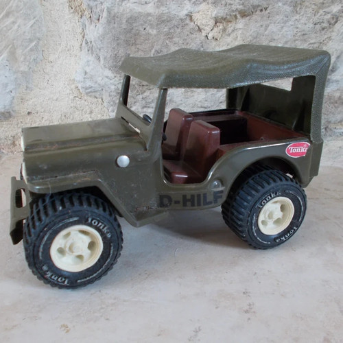 Jouet ancien voiture jeep