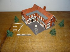 Décor HO Heljan Centre Commercial de Montagne