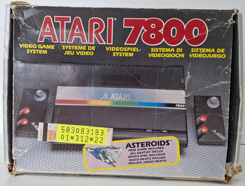 Atari 7800 console - atari,