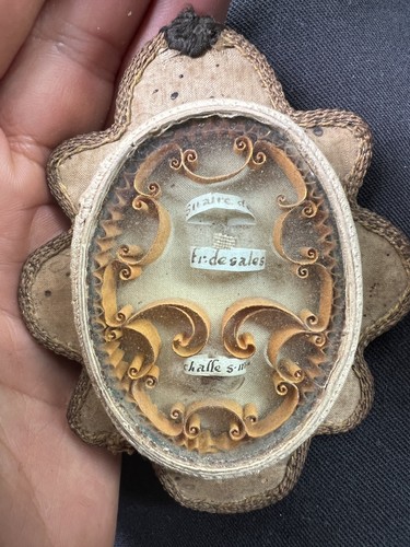 Reliquaire pendentif - &,