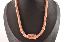 Collier en peau d'ange corail