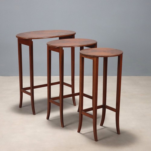 Tables basses anciennes - tables, acajou