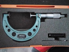 Palmer, MITUTOYO, Micromètre à plateaux extérieur de capacité 50-75mm...