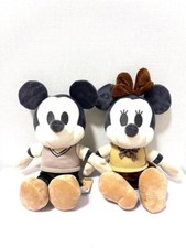 Gros lot de 2 peluches gilet uniforme collection déco Mickey et Minnie Japon ...