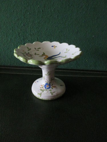 Coupe sur pied - sur, faience