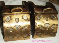 EQ3022 - PAIRE D'ETRIERS PORTUGAIS EN BOIS ET LAITON - XXe