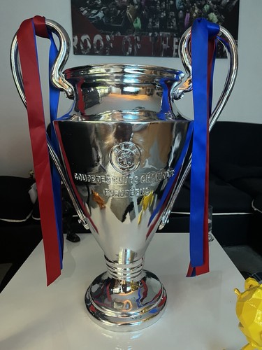 Trophee replique original - trophee,