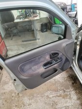 Panneau de porte avant gauche