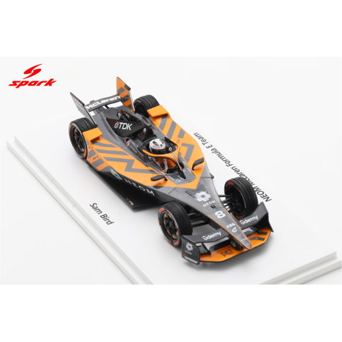 Neom mclaren formula 8 - e, sam