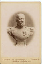 F. Trottier, Clermont-Ferrand, Le buste d'un militaire F. Trottier, Clermon