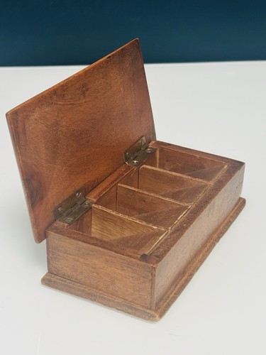 Boîte timbres ancienne en - boîte,