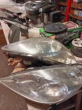 projecteurs avants 607