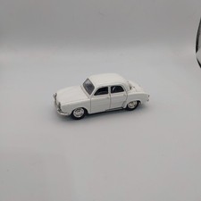 renault dauphine  1/43 Solido