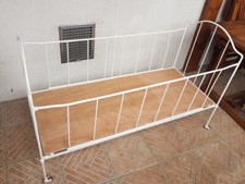 Rare et ancien lit d'enfant en Métal Pliant; Bercelonnette vintage 