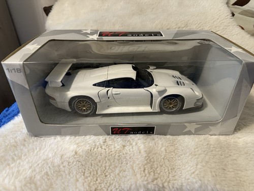 Models porsche 911 - ut, 1/18