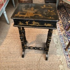 TRAVAILLEUSE D' ENFANT JOUET