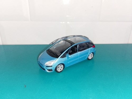 1110261 voiture norev - voiture, 1/43