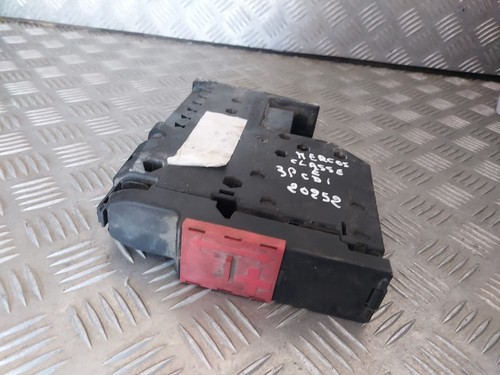 Boitier fusible batterie - boitier,