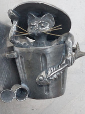 Sculpture CHAT dans une