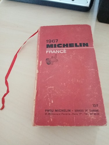 Guide rouge michelin - rouge, france