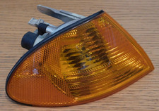 BMW E46 SERIE 3 CLIGNOTANT ORANGE Droit Original BOSCH 1315106145 KL0651A 010193