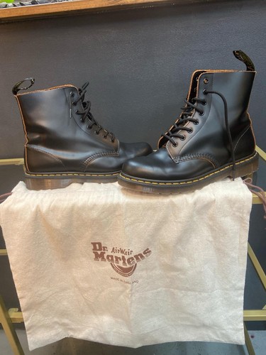 Martens made england - dr,