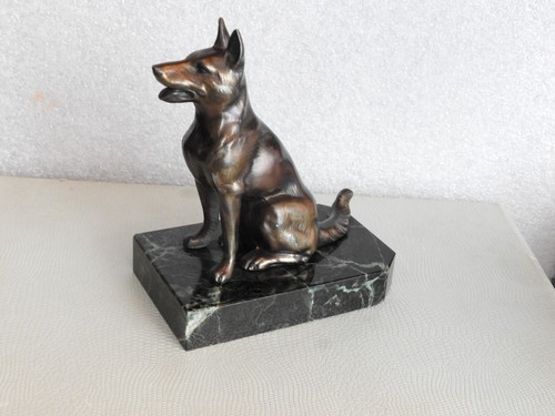 Serre livres sculpture - serre,