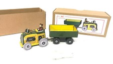 ANCIEN JOUET A REMONTOIRE TRACTEUR YX TOYS MADE IN CHINA