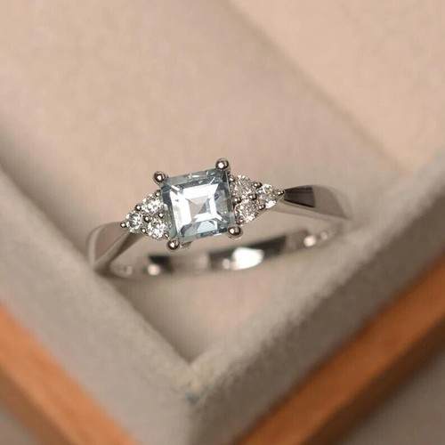 Bague anniversaire diamant
