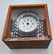 Ancien compas boussole de marine PLASTIMO DORIS CARDAN – Fonctionnel – Bateaux