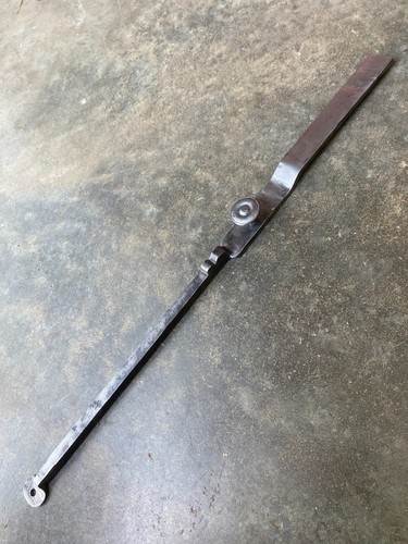 Ancienne barre fer forgé pour