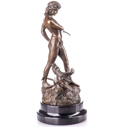 Sculpture garçon avec un - garçon,