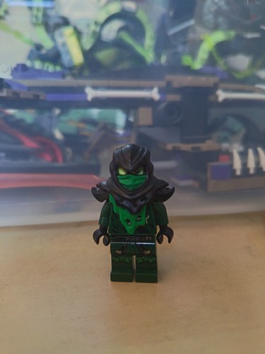 Lego minifigure ninjago - lego, lloyd