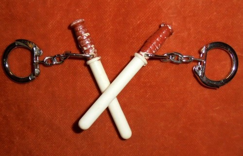 Lot porte clés matraque - porte-clés,