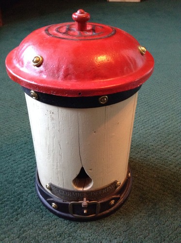 Cormick deering bird house - deering,