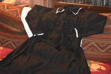 Vêtement ancien:Robe vintage coton noir